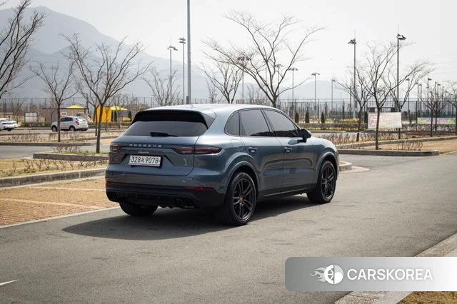 Porsche Cayenne (PO536) 2019 Серый из Кореи, фото 6