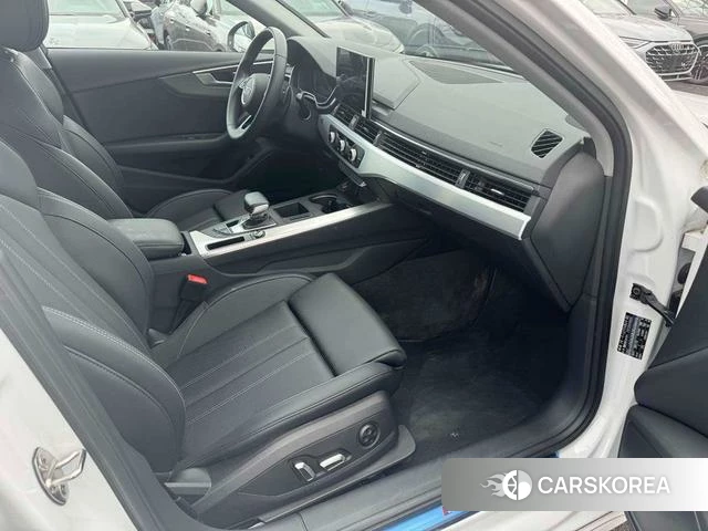 Audi A4L id 4236521 из Китая 12