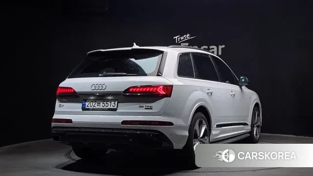 Audi Q7 (4M) id 3027032 из Кореи 12