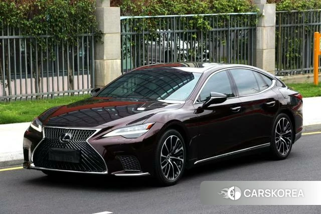 Lexus LS 2022 Красный из Китая, фото 2