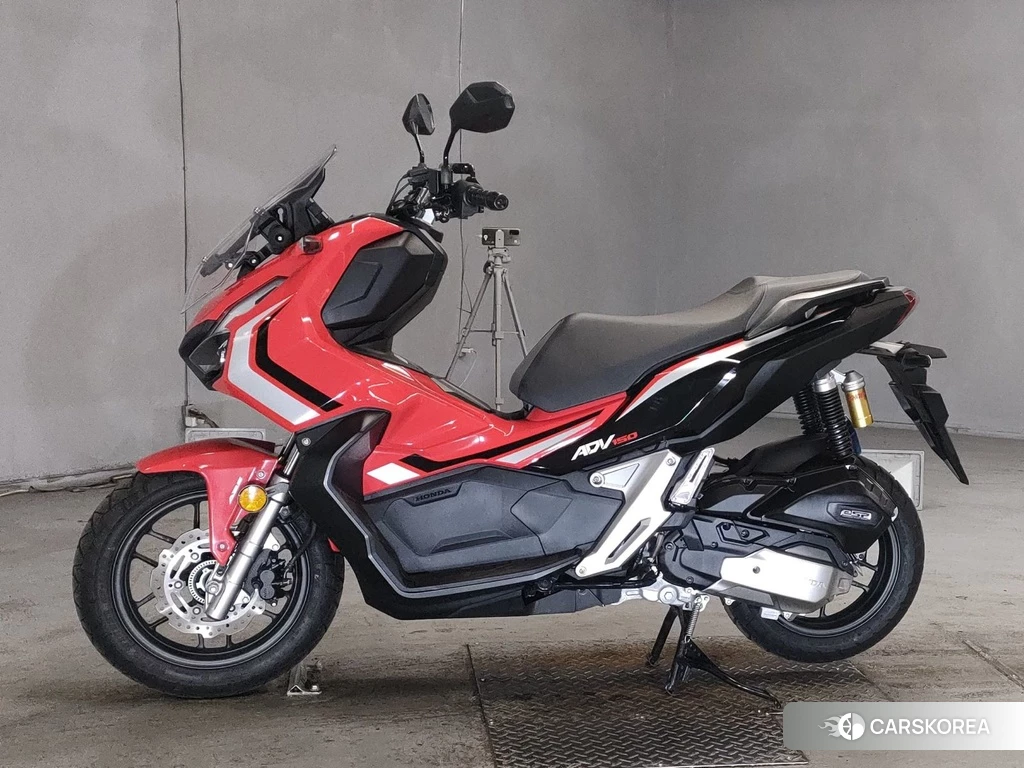 Проданный Honda ADV150 2019 из Японии
