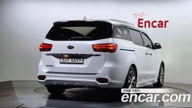 Kia The New Carnival id 2876842 из Кореи 12