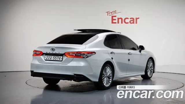 Toyota Camry (XV70) id 2886743 из Кореи 12