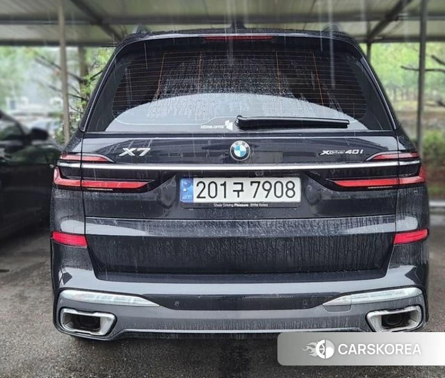 BMW X7 (G07) 2024 Черный из Кореи, фото 2