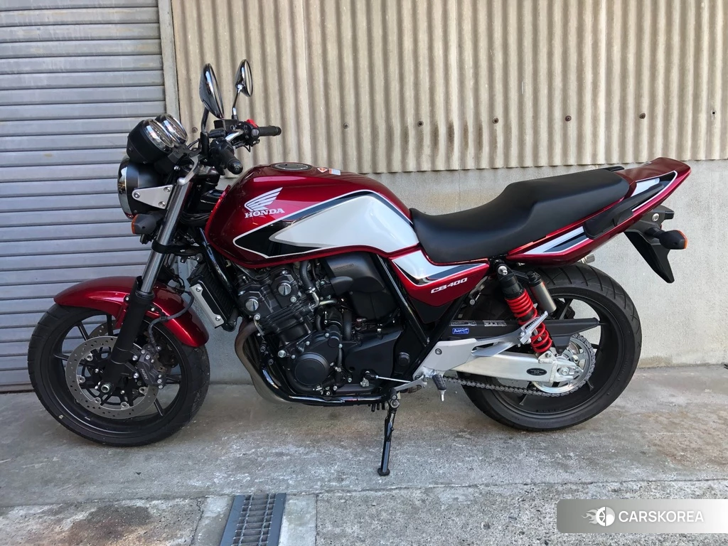 Проданный Honda CB400SF ABS 2021 из Японии