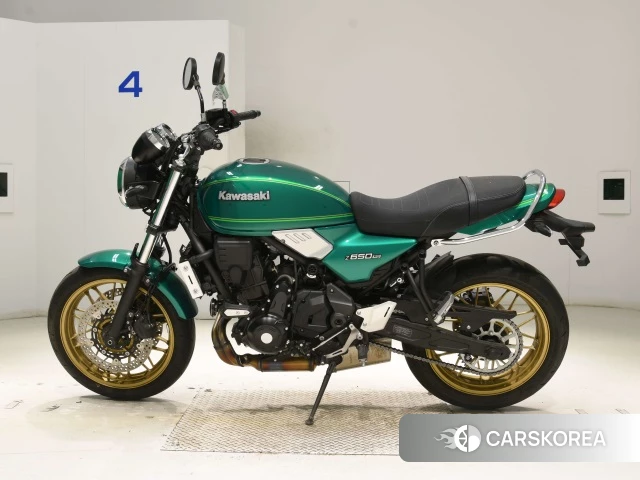 Проданный Kawasaki Z650RS 2023 из Японии, фото 2
