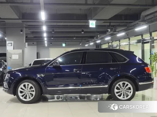 Bentley Bentayga id 3646646 из Кореи 9