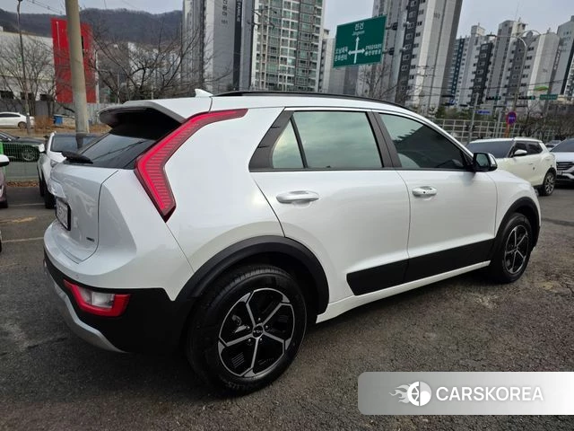 Kia Di Ol Nu Niro id 3922323 из Кореи 10