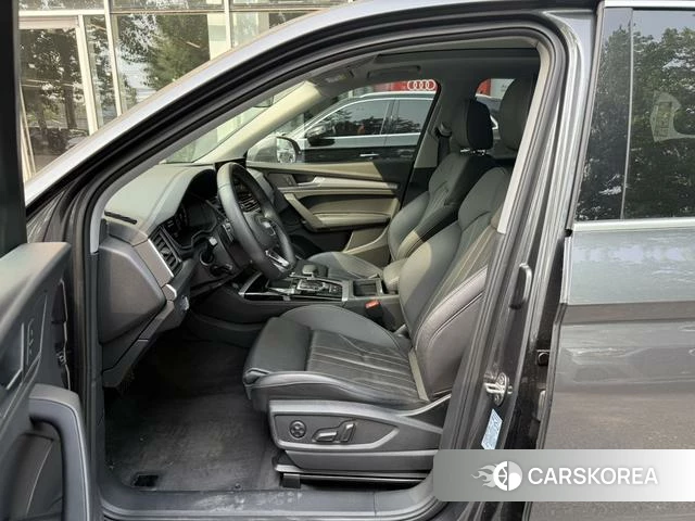 Audi Q5L id 4208815 из Китая 8
