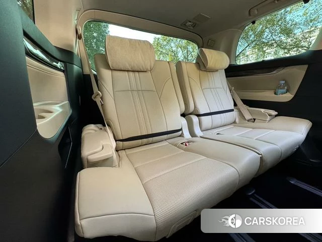 Toyota Elfa id 4393895 из Китая 9