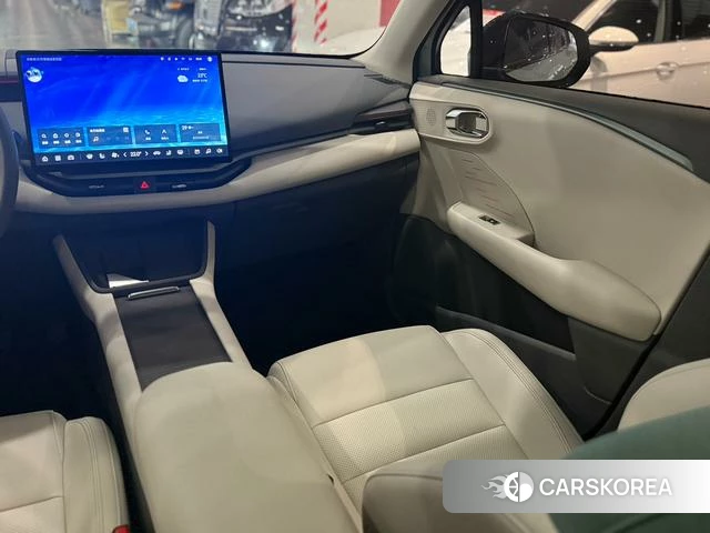 Lynk 06 EM-P id 4210001 из Китая 9