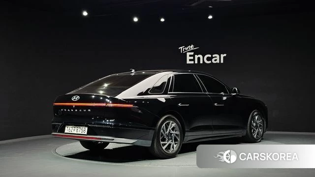 Hyundai Grandeur (GN7) id 4941861 из Кореи 12