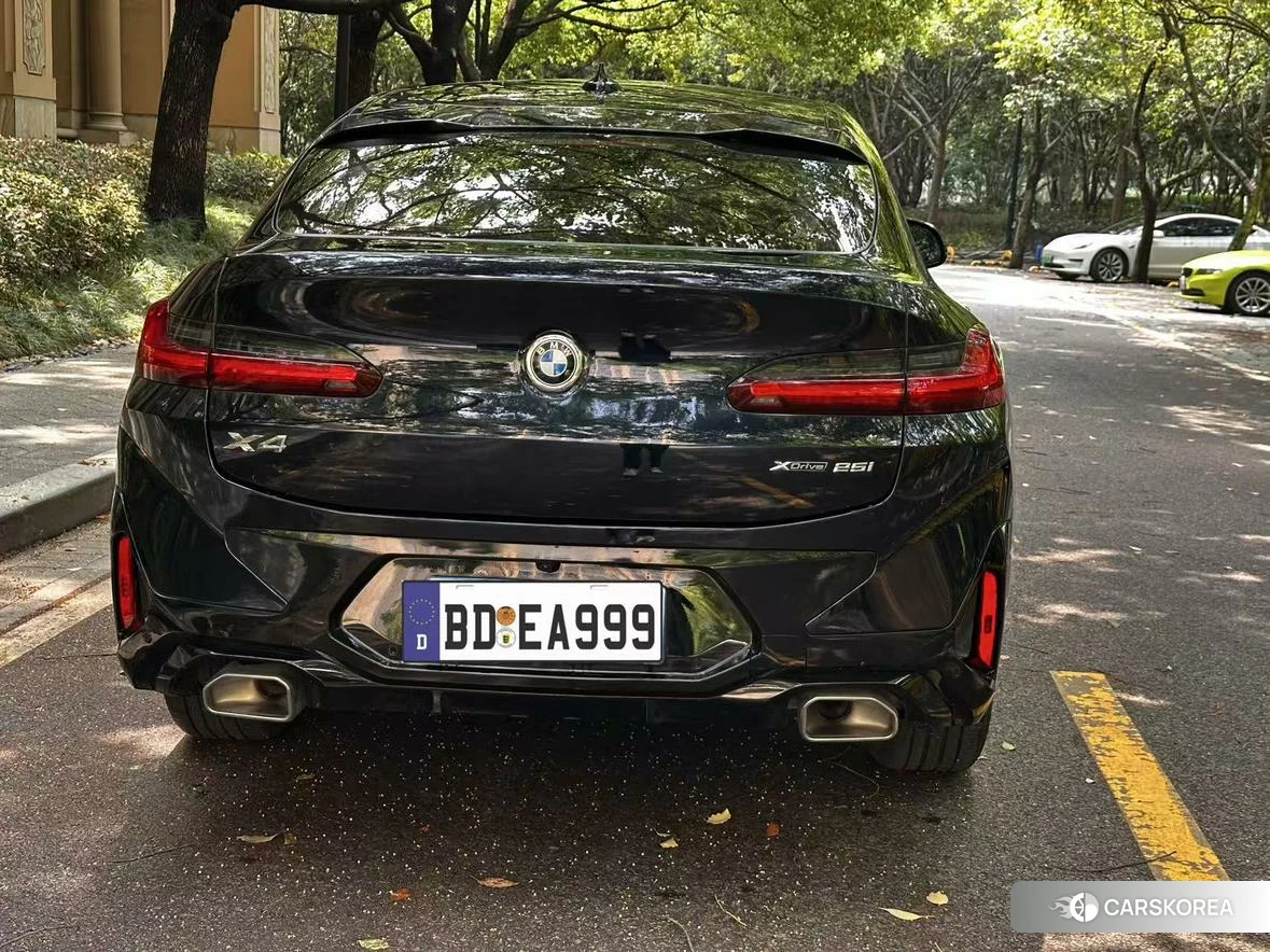 BMW X4 2021 Черный из Китая, фото 4