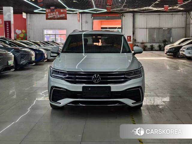 Volkswagen Tiguan L 2022 Белый из Китая, фото 2