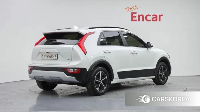 Kia Di Ol Nu Niro id 3831834 из Кореи 12
