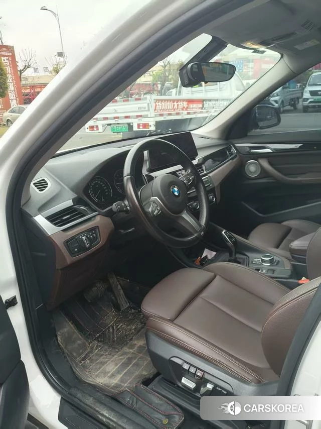 BMW X1 2023 Белый из Китая, фото 2