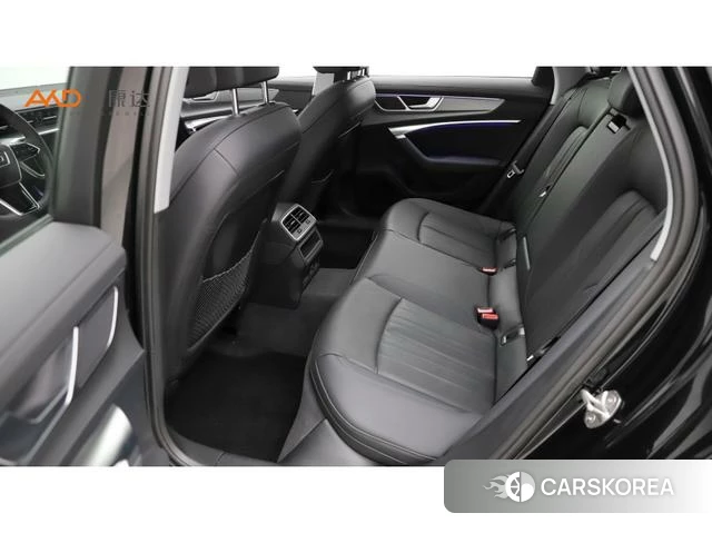 Audi A6 (import) 2023 Черный из Китая, фото 2