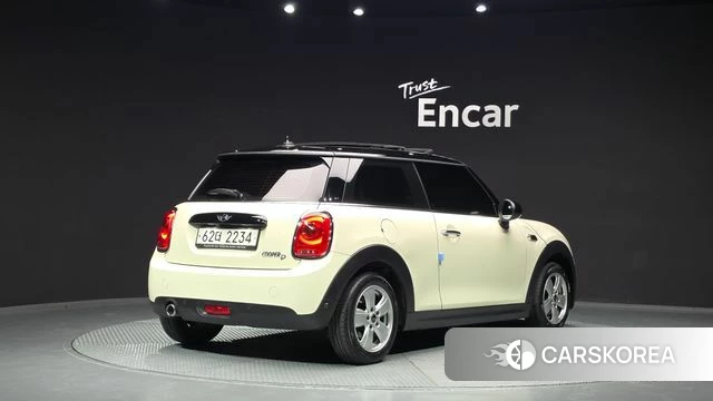 Mini Cooper D id 4677835 из Кореи 12