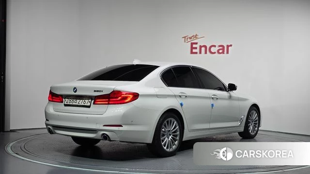 BMW 5 Series (G30) id 4551052 из Кореи 12