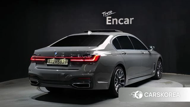 BMW 7 Series (G11) id 4593418 из Кореи 12