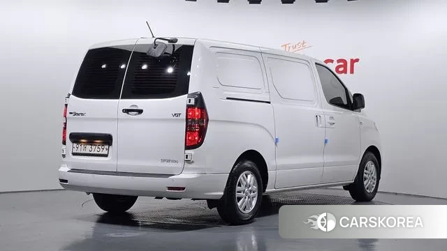 Hyundai The New Grand Starex id 3197684 из Кореи 12