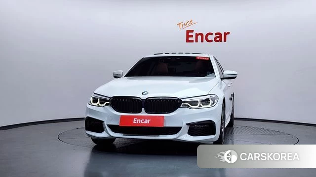 BMW 5 Series (G30) id 3885647 из Кореи 12