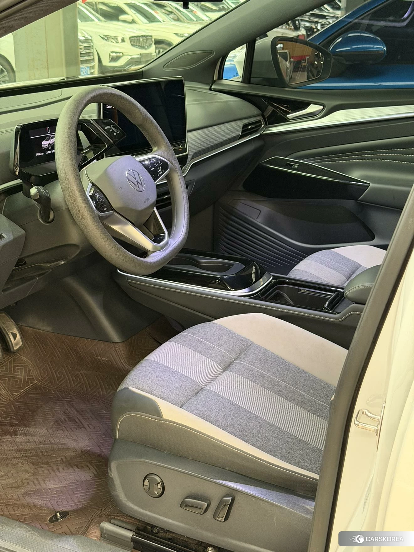 Volkswagen ID.4 CROZZ 2023 Белый из Китая, фото 2