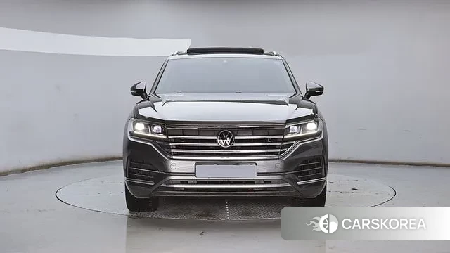 Volkswagen Touareg 3rd generation id 3741501 из Кореи 12