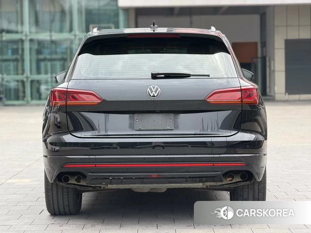 Volkswagen Touareg id 4392315 из Китая 7