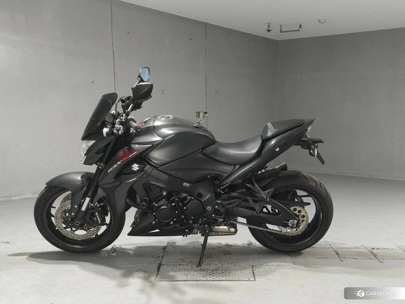 Проданный Suzuki GSX-S1000F 2017 из Японии, фото 2