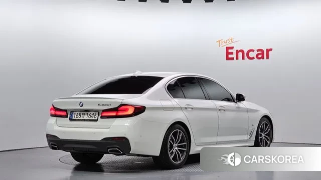 BMW 5 Series (G30) id 3058549 из Кореи 12