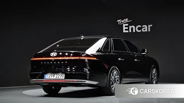 Hyundai Grandeur (GN7) id 3471940 из Кореи 12