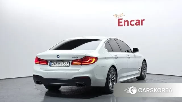 BMW 5 Series (G30) id 3540852 из Кореи 12