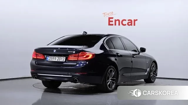 BMW 5 Series (G30) id 3000592 из Кореи 12