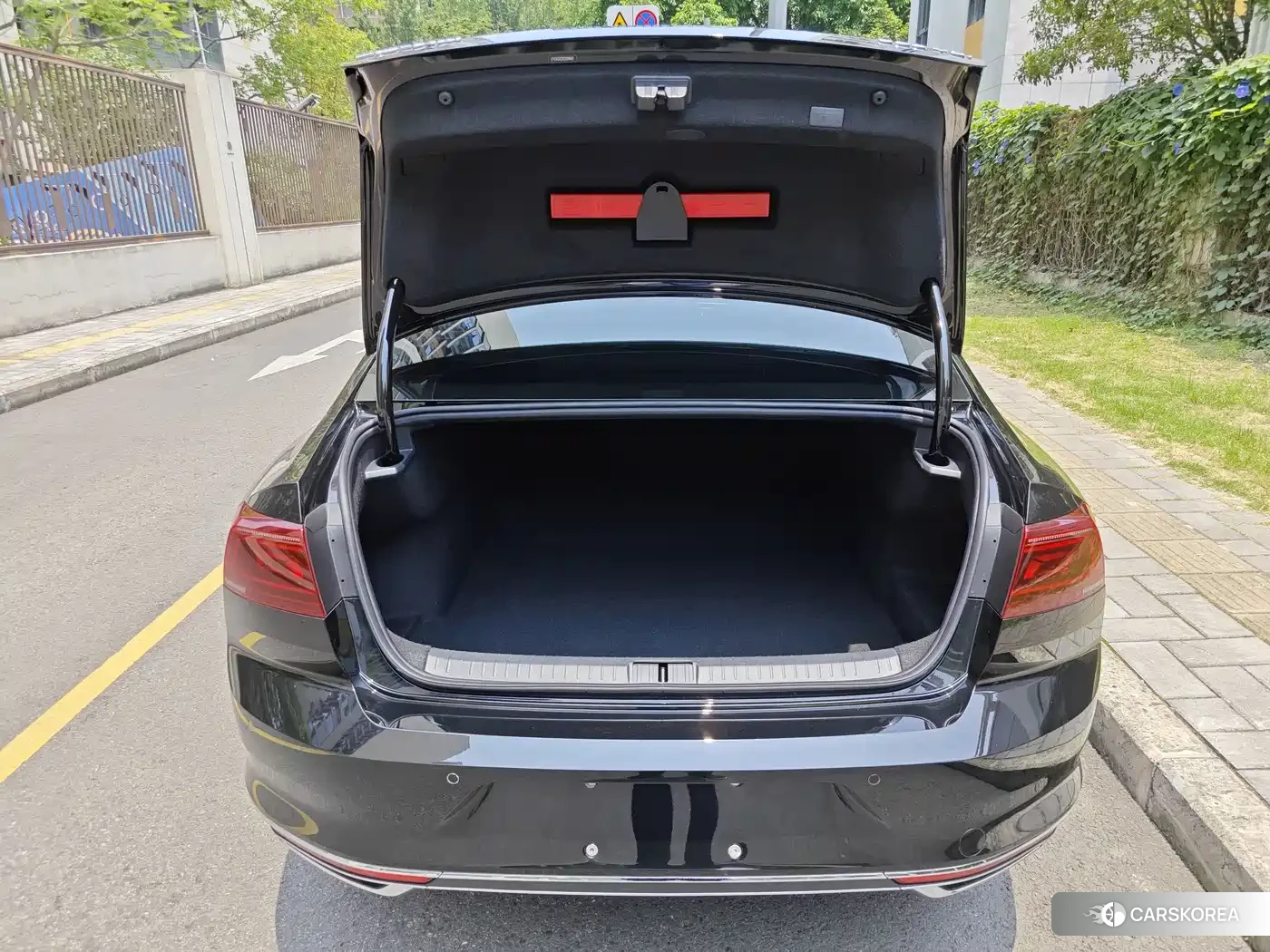 Volkswagen Magotan id 4553659 из Китая 12