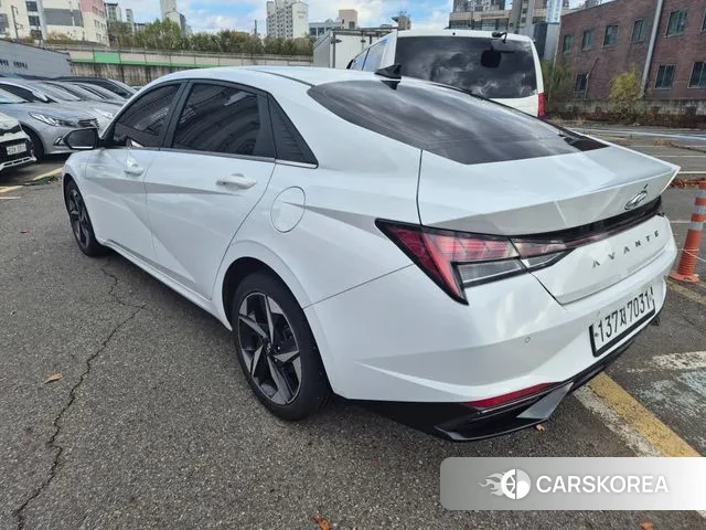 Hyundai Avante (CN7) id 3449089 из Кореи 8