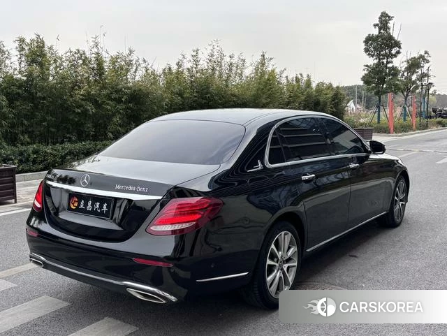 Mercedes-Benz E-class 2019 Черный из Китая, фото 6