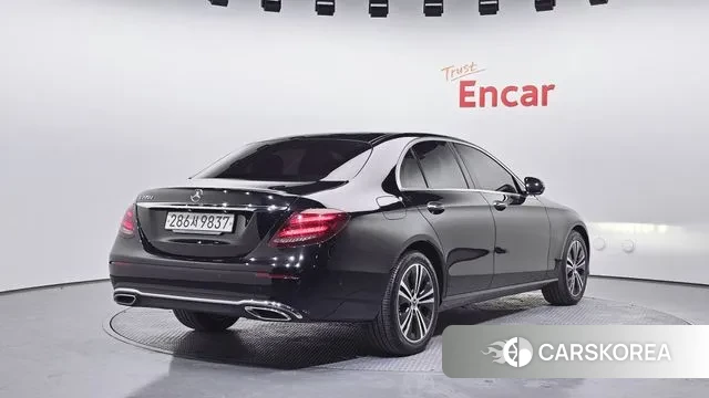Mercedes-Benz E-Class W213 id 3692073 из Кореи 12