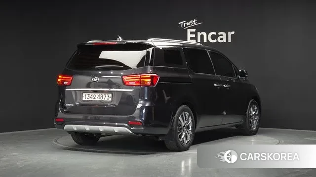 Kia The New Carnival id 3557349 из Кореи 12