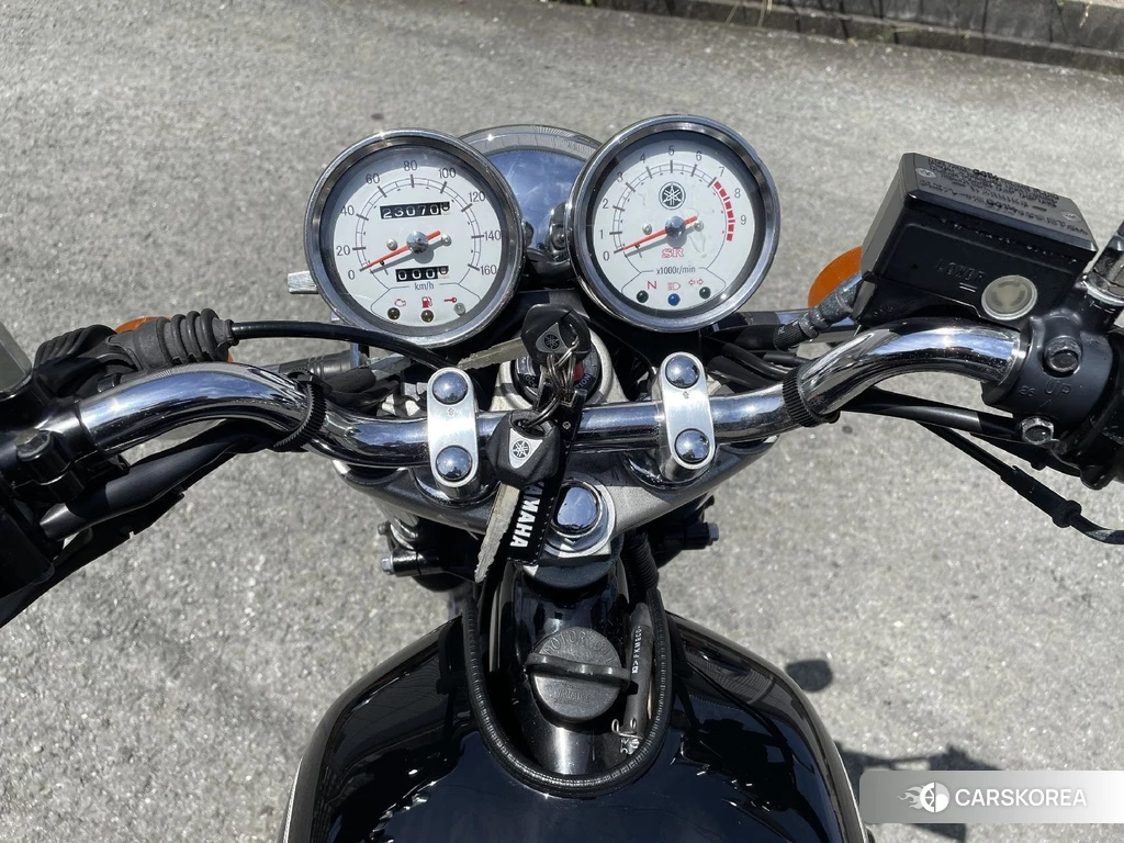 Проданный Yamaha SR 400 2010 из Японии, фото 2