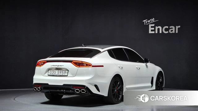 Kia Stinger id 3789634 из Кореи 12