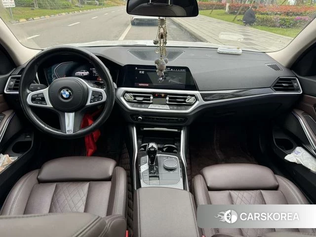 BMW 3 series 2022 Белый из Китая, фото 2