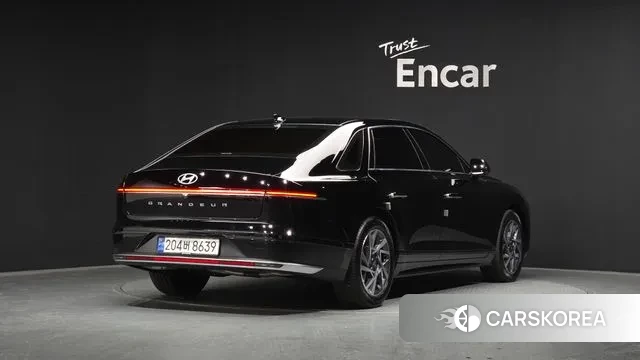 Hyundai Grandeur Hybrid (GN7) id 3726237 из Кореи 12