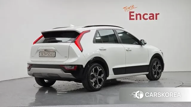 Kia Di Ol Nu Niro id 3268338 из Кореи 12