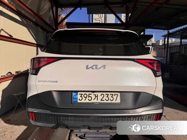 Kia Sportage 5th Generation 2021 Белый из Кореи, фото 5