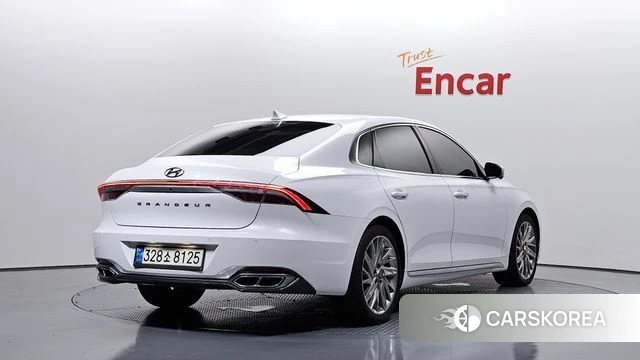 Hyundai The New Grandeur IG id 4697871 из Кореи 12