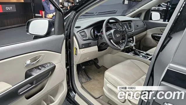 Kia The New Carnival id 2758066 из Кореи 12