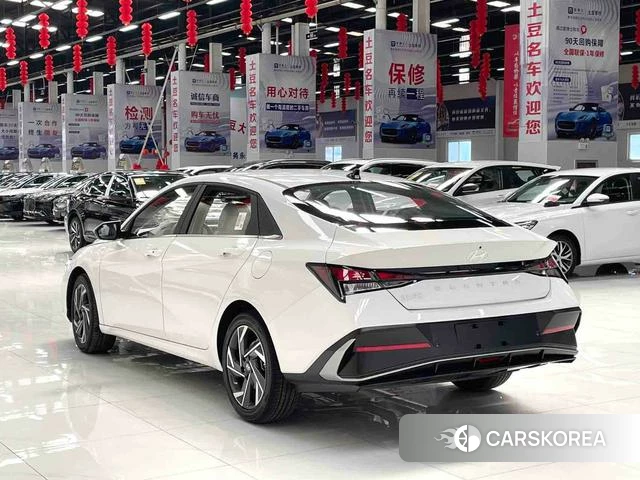 Hyundai Elantra id 3926976 из Китая 8