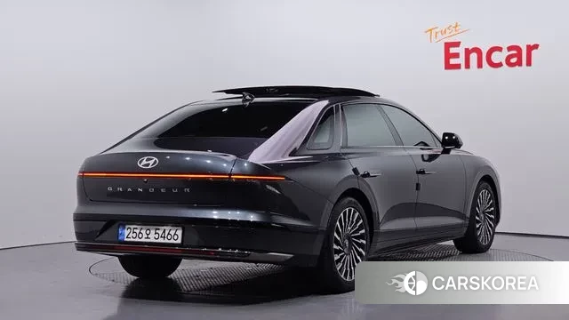 Hyundai Grandeur (GN7) id 3016479 из Кореи 12