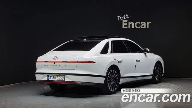 Hyundai Grandeur Hybrid (GN7) id 2816451 из Кореи 12